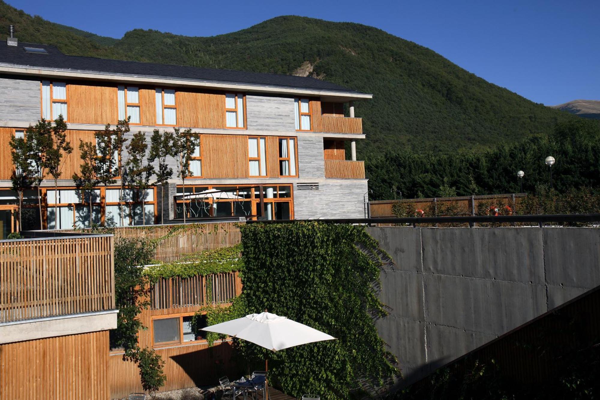 Hotel Tierra de Biescas Exterior foto